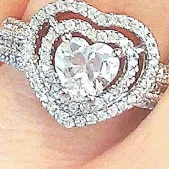NEW Heart Ring Size 8 Silver 925 Simulated Diamonds Love Heart Wide Band Layered - Picture 8 of 14
